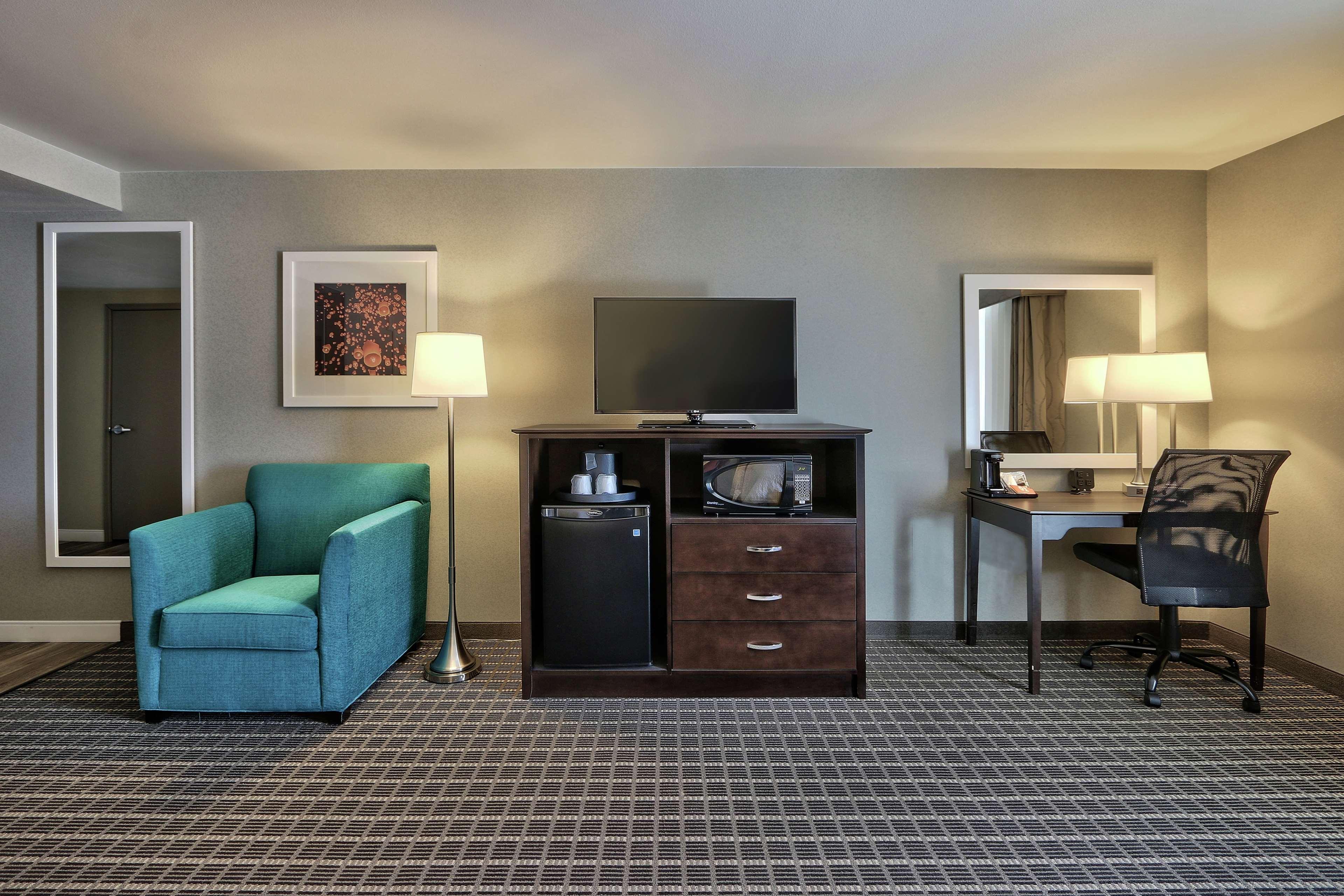 Hampton Inn & Suites Albuquerque Airport Buitenkant foto