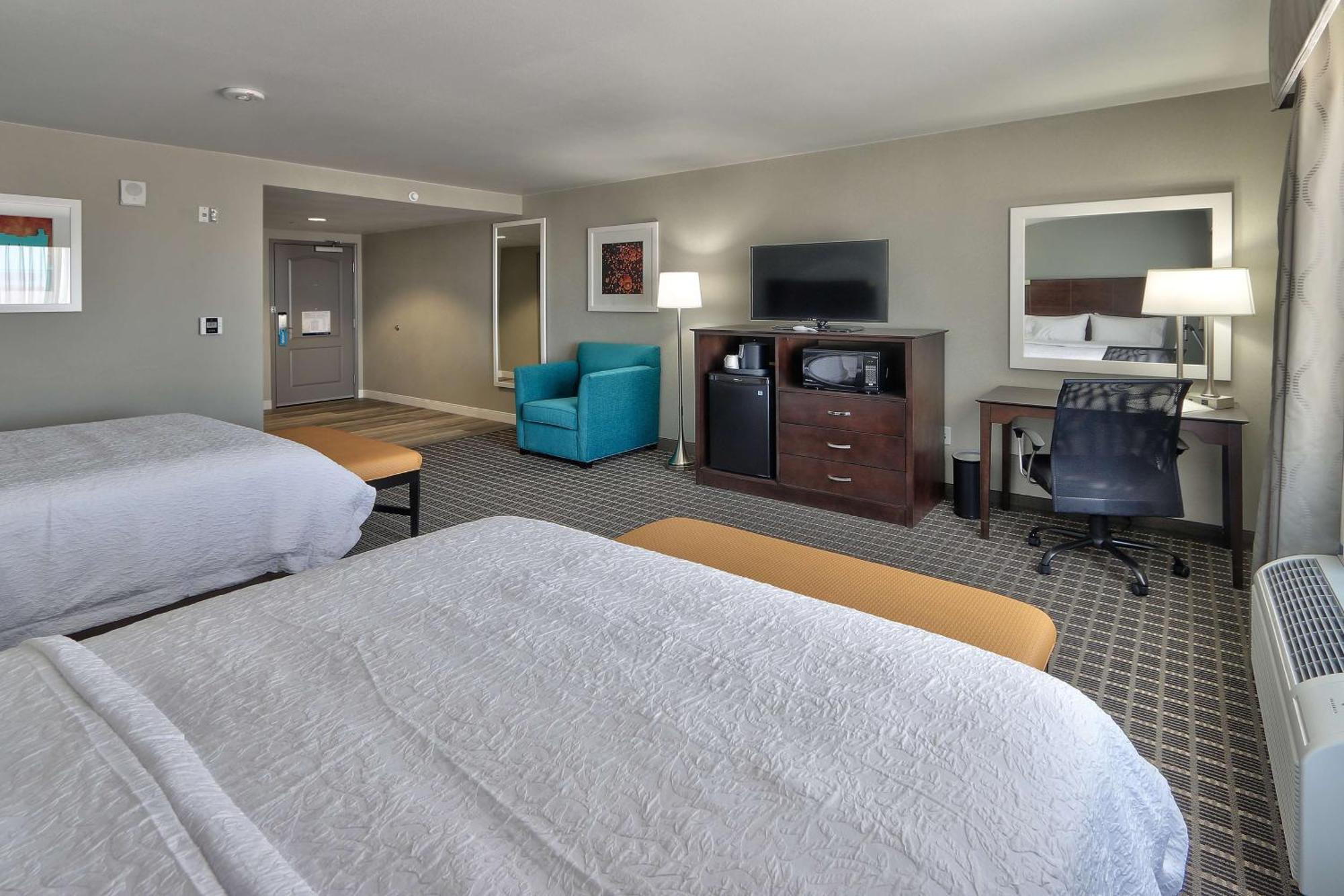 Hampton Inn & Suites Albuquerque Airport Buitenkant foto