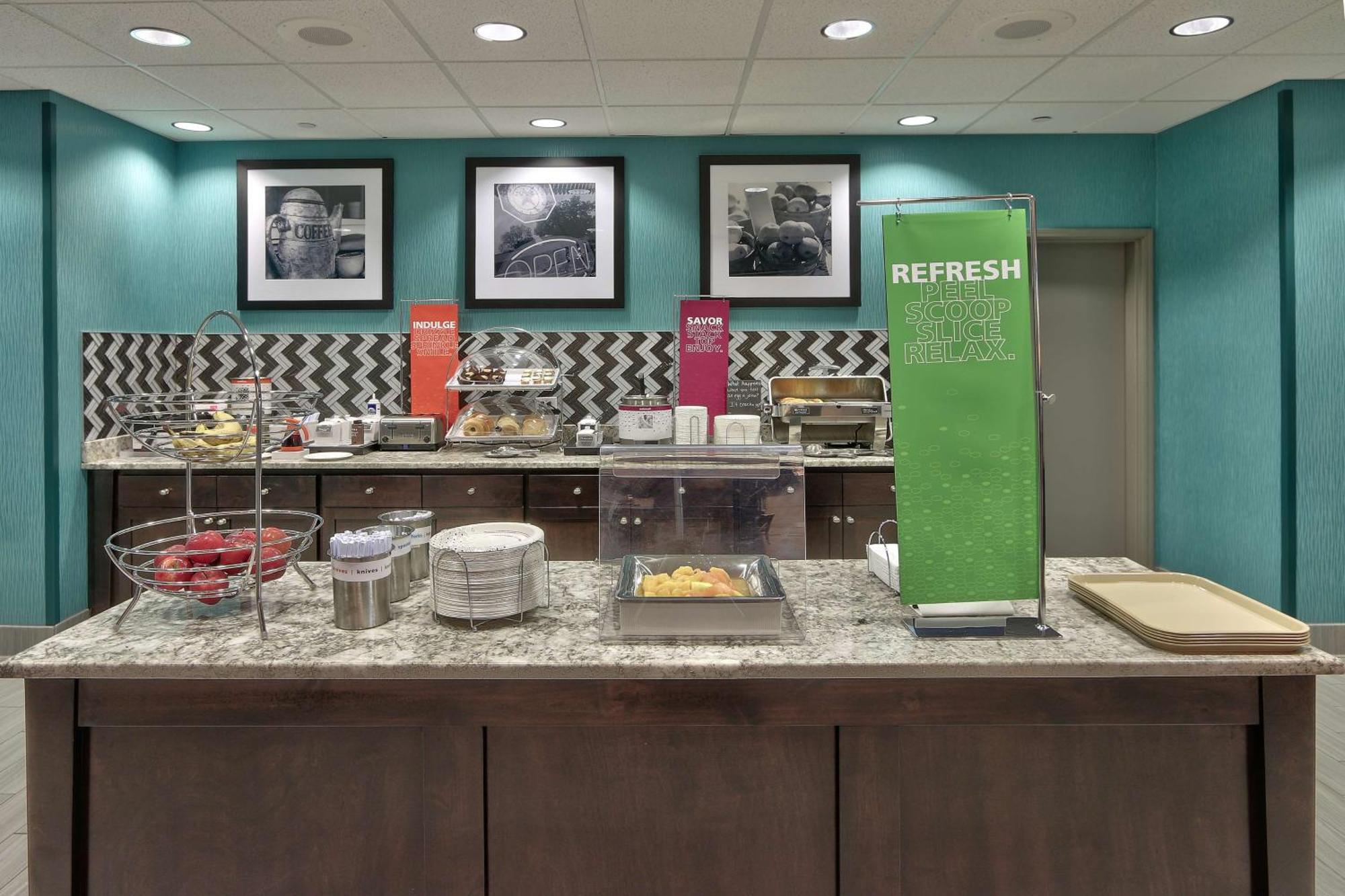 Hampton Inn & Suites Albuquerque Airport Buitenkant foto